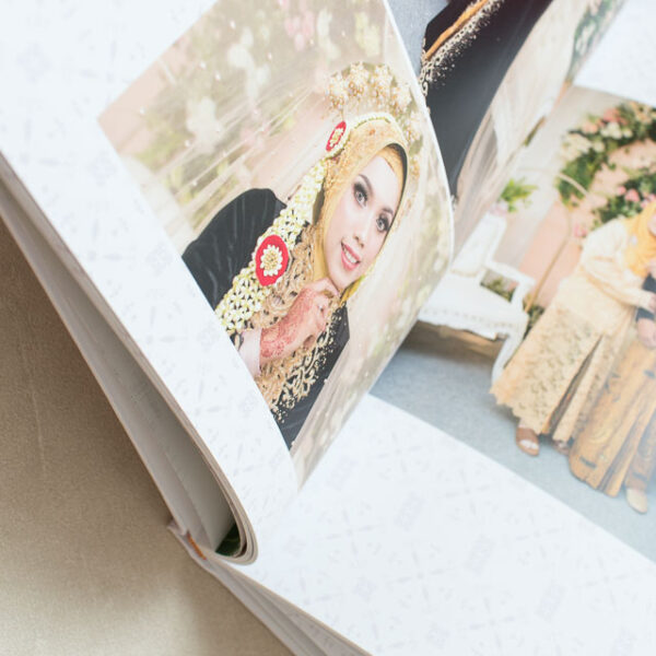 Album Large Custom Portrait - Image 2